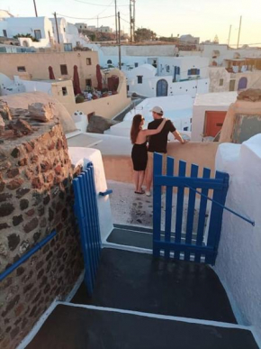 Finikas Cave House